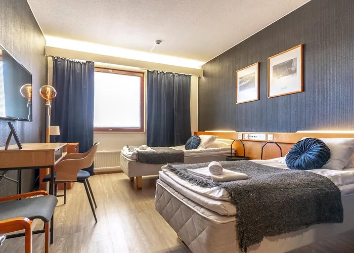 Отель Hotelli Jaemsae *